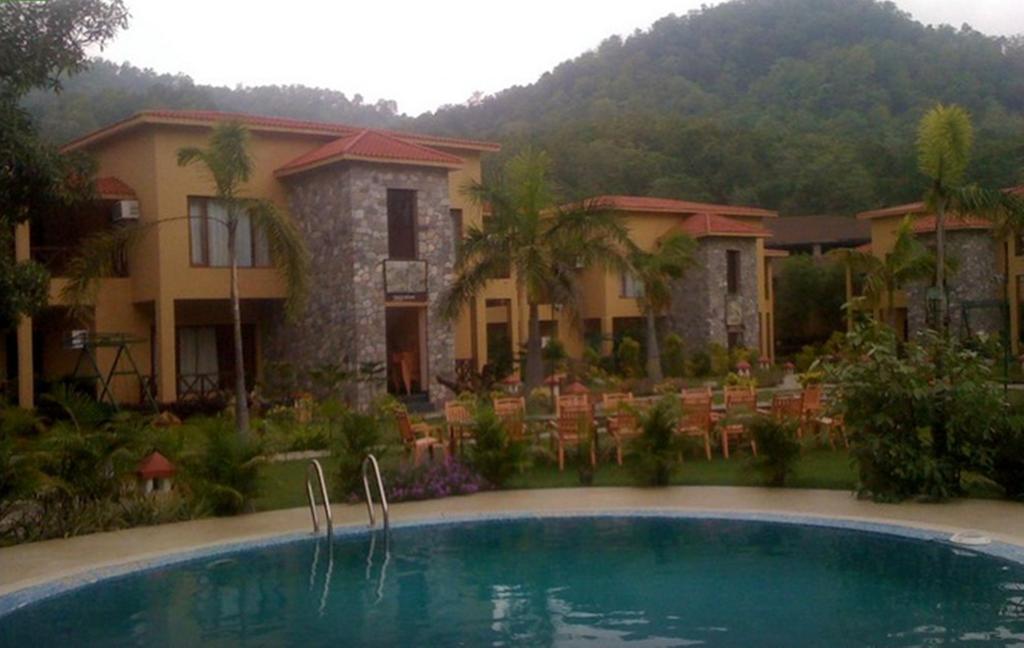Dewdrop Mango Bloom Resort Jim Corbett National Park Bilik gambar